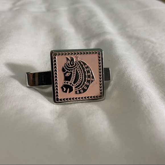 Swank Pink Horse Mid Century Cuff Links & Tie Clip Set - Picture 3 of 8